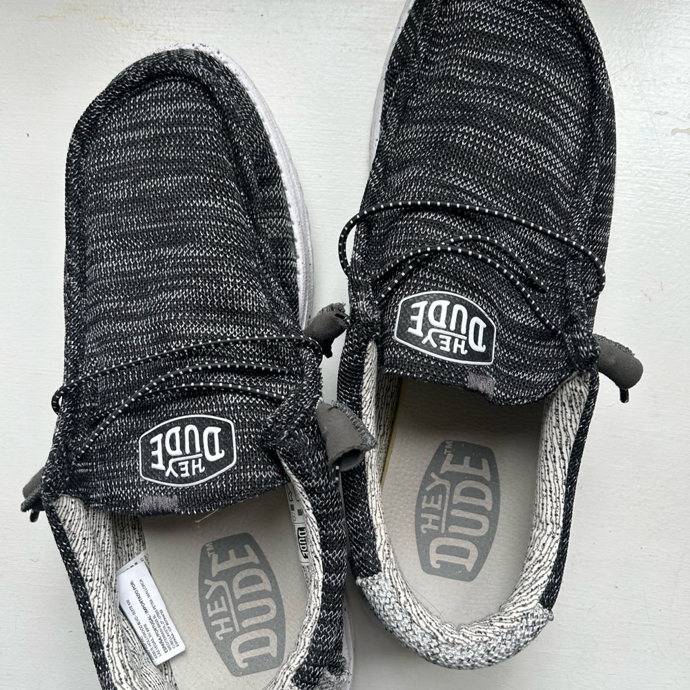 Hey Dude Mens Lightweight Black Knit Slip-On Shoes